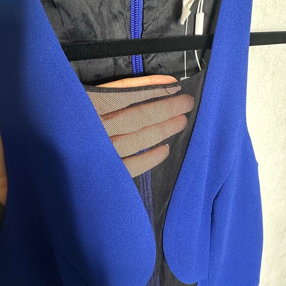 NWoT BCBGeneration Electric Blue Mesh Cutout Jumpsuit – Size 6 - Picture 6 of 11